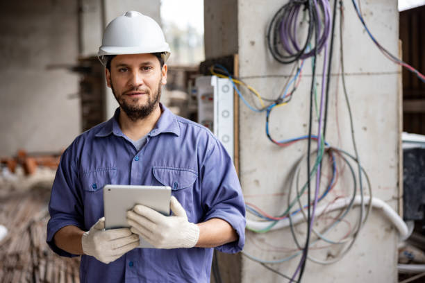  Corona, CA Electrician Pros
